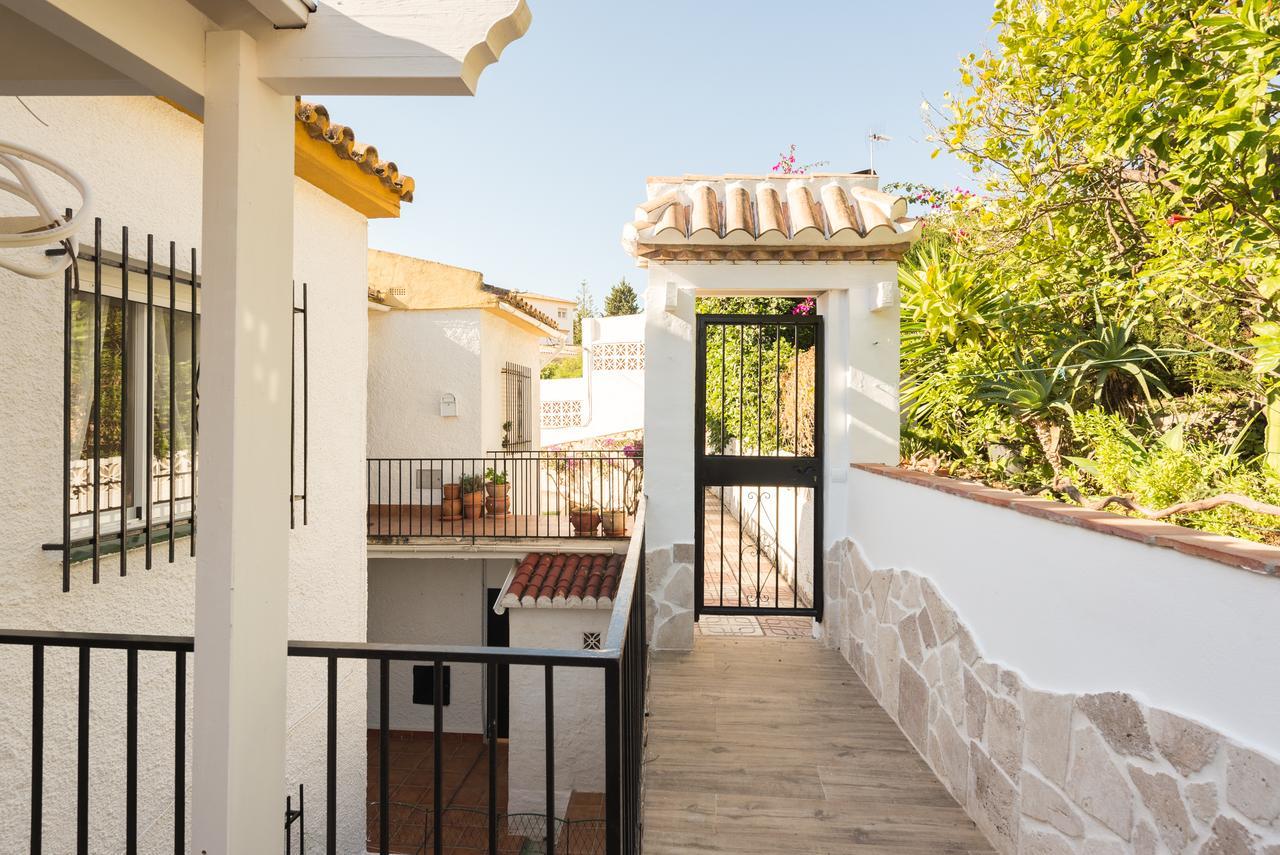 Malagasuite Bungalow Pool Benalmadena Exterior photo